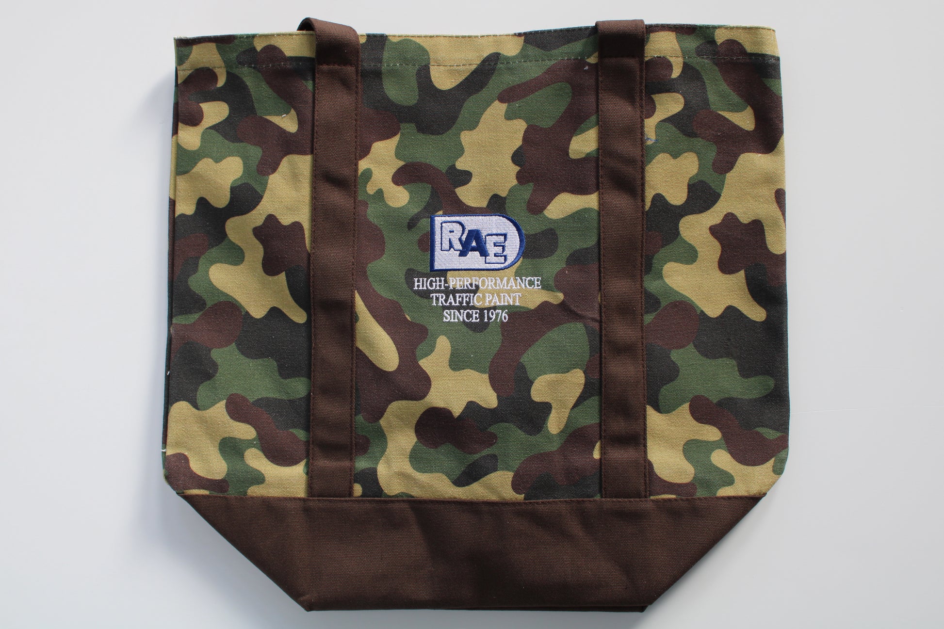 picture of RAE olive camo nature tote bag
