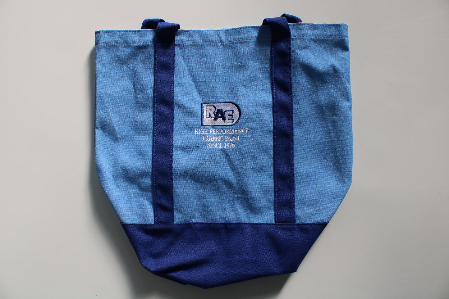 picture of a RAE solid blue nature tote bag