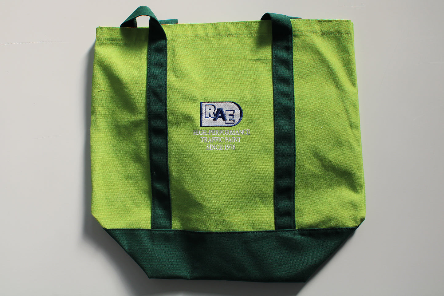 picture of RAE solid green nature tote bag